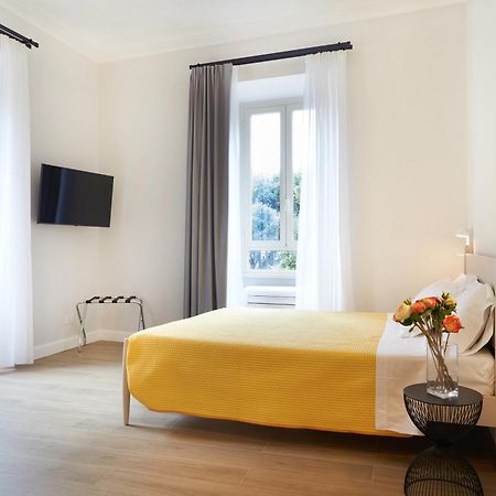 Roi Hotel Рим Екстериор снимка