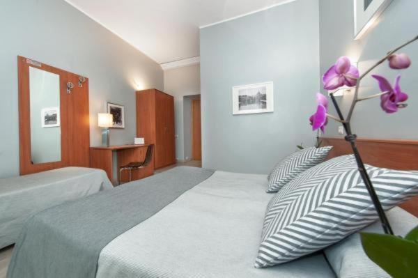 Roi Hotel Рим Екстериор снимка